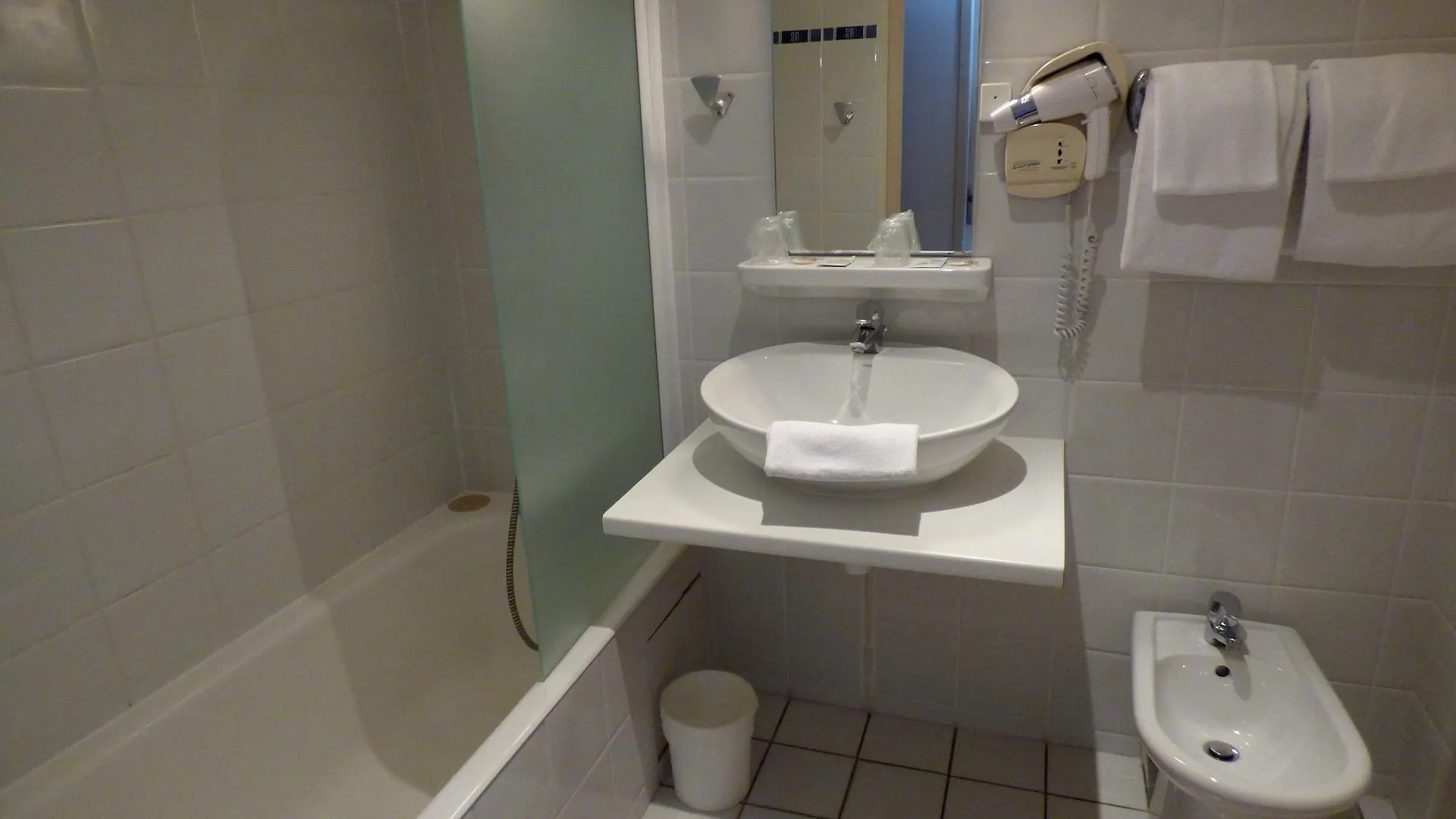 Cit'Hotel de La Vallée Lourdes