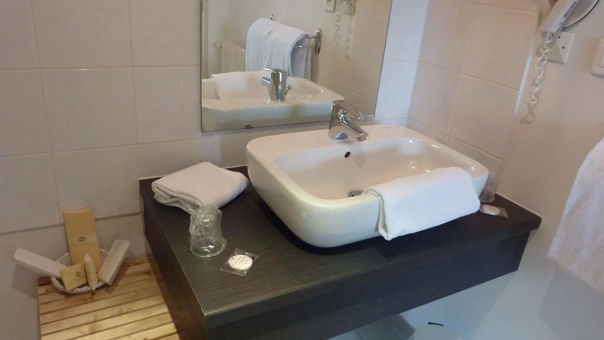 Hotel Cit'Hotel de La Vallée Lourdes
