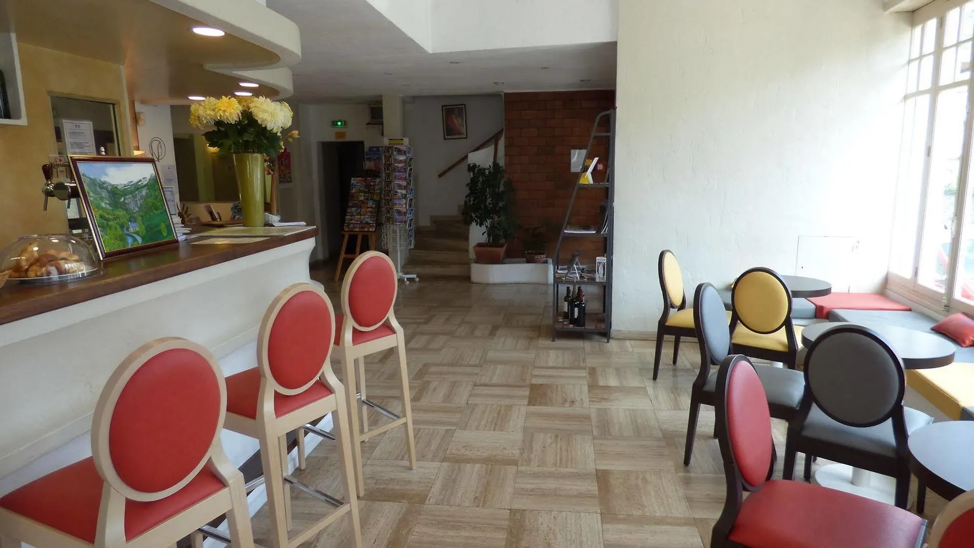 Cit'Hotel de La Vallée Lourdes 3*,  France